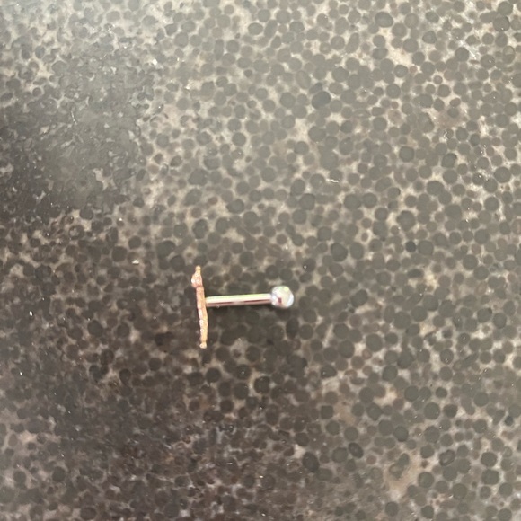 Labret Rose Gold Feather Stud for first piercing - Picture 3 of 3